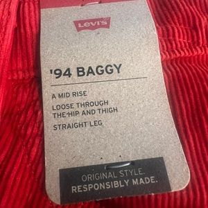 ❤️ Red Levi’s Corduroys ❤️ new with tags ‘94 Baggy ❤️ Mid Rise loose